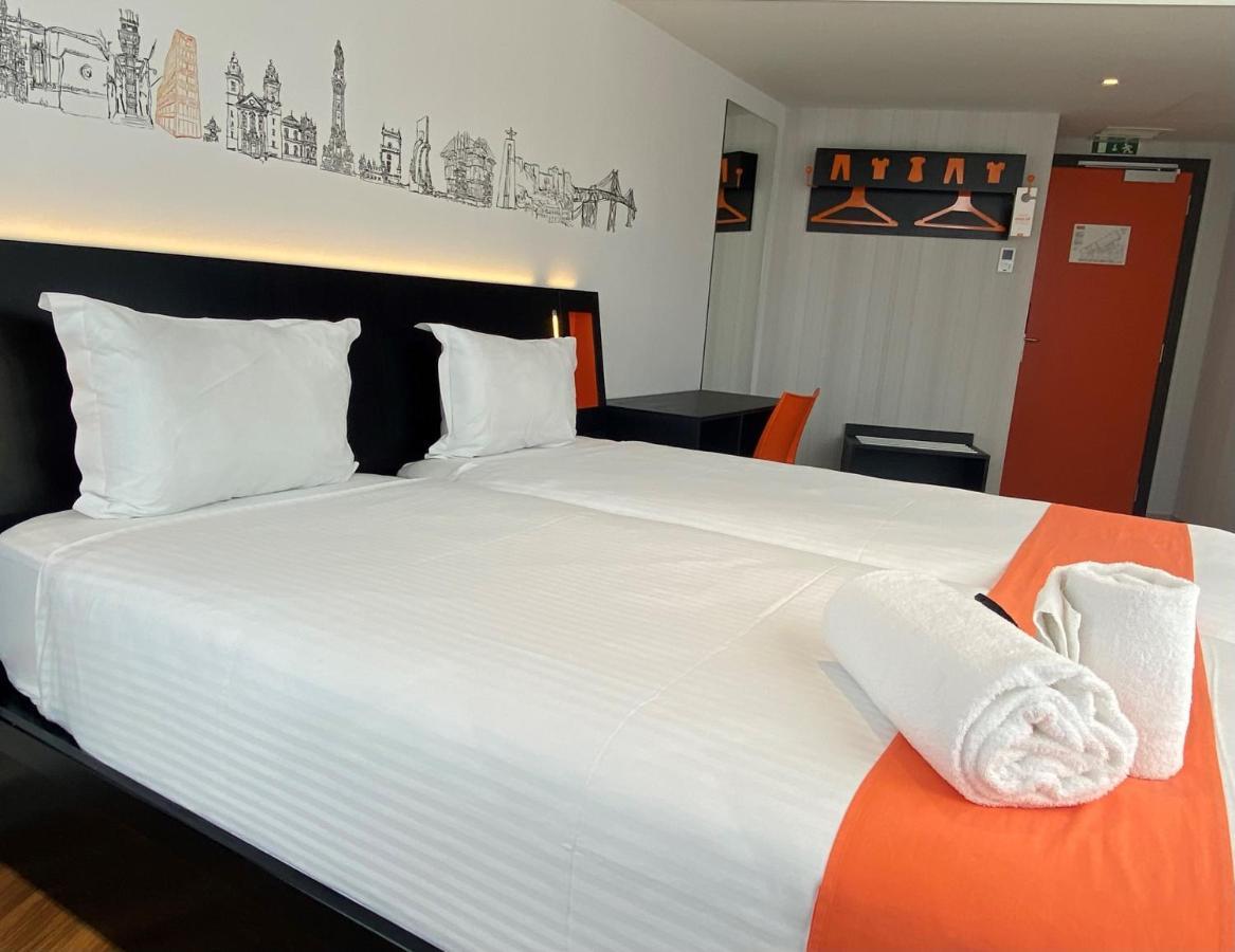 Easyhotel Lisbon Exterior photo