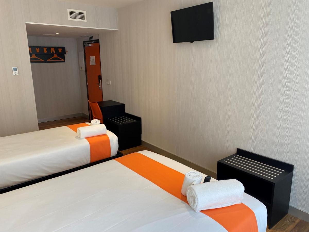 Easyhotel Lisbon Exterior photo