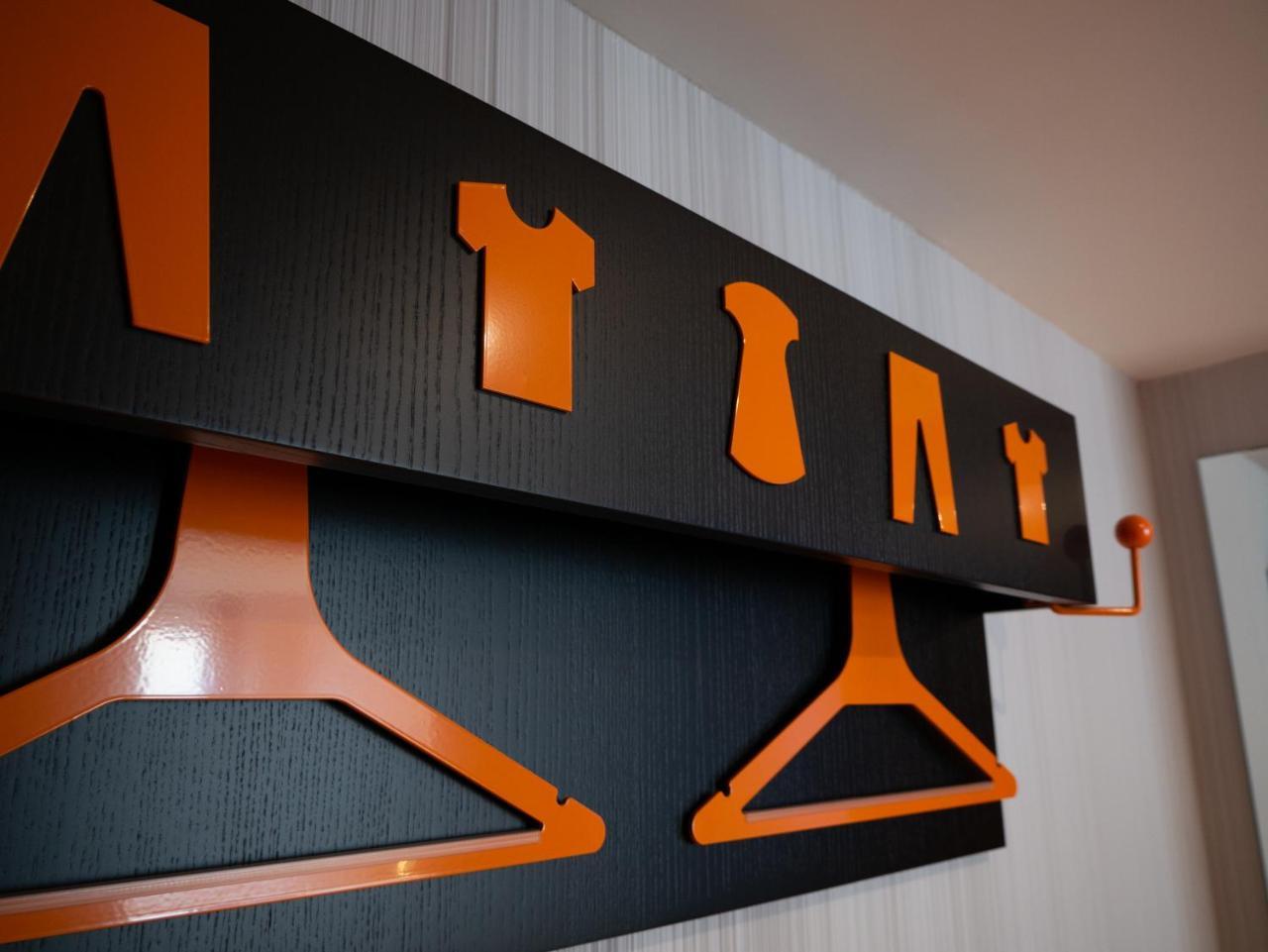Easyhotel Lisbon Exterior photo